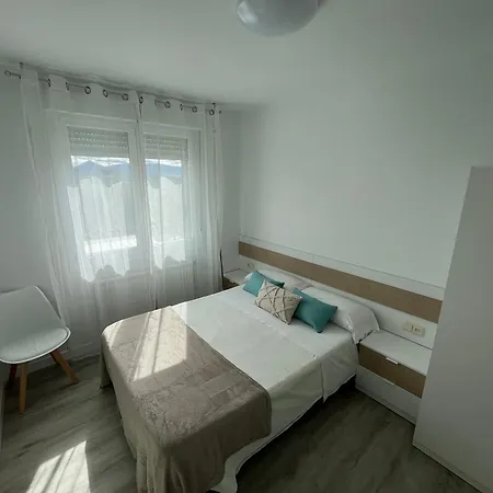 Pension Luzia - Optional Auto Check-In Pamplona Exterior photo